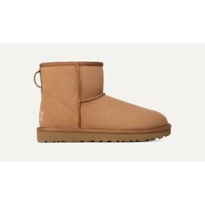 UGG Classic Mini II Genuine Shearling Lined Boot - 5 - Chestnut Suede